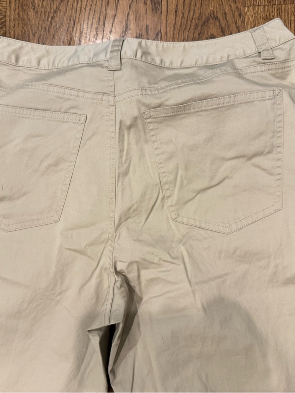 Talbots Classic Beige Khaki Pants Size 10 Stretch Straight Leg - Picture 9 of 9